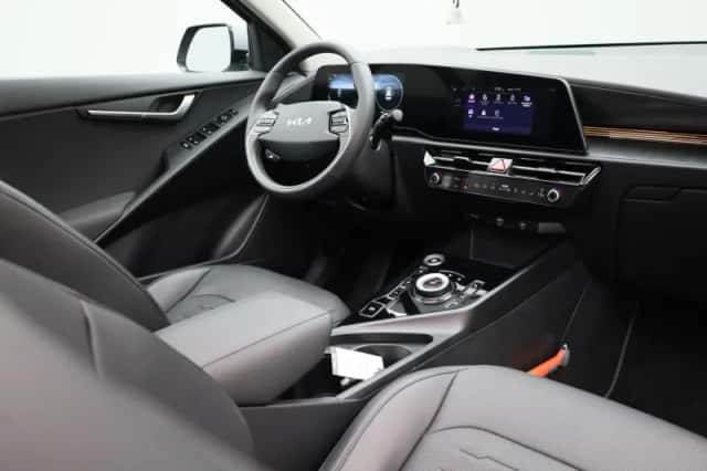 Kia Niro (2025) thumbnail 48