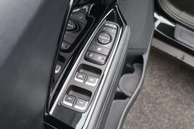 Kia Niro (2021) thumbnail 26