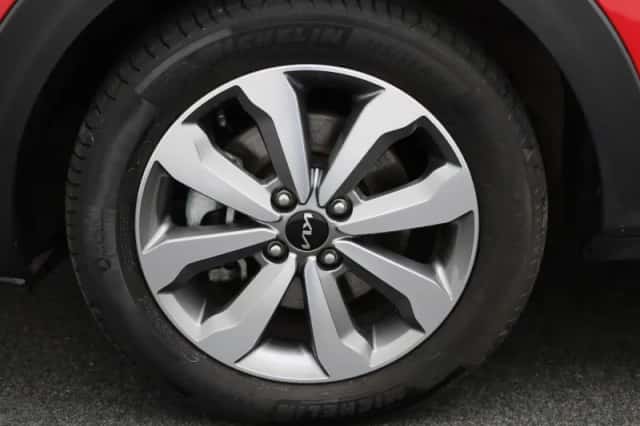 Kia Stonic (2025) thumbnail 14
