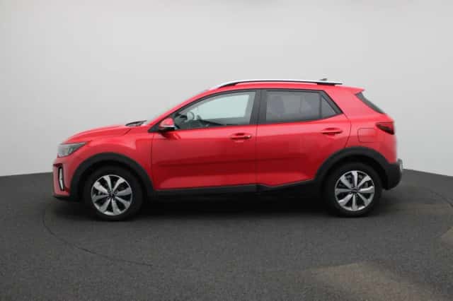 Kia Stonic (2025) thumbnail 6