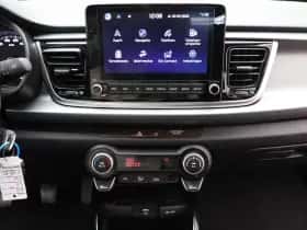 Kia Rio thumbnail 11
