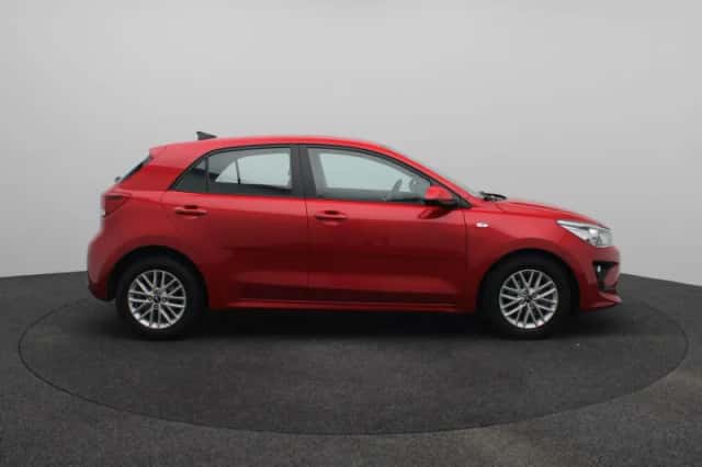 Kia Rio (2021) thumbnail 8