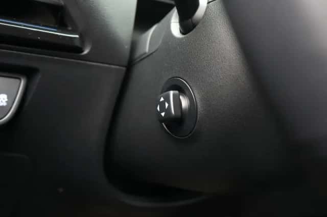 Kia EV6 (2024) thumbnail 36