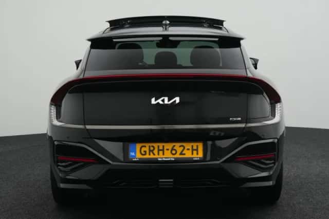 Kia EV6 (2024) thumbnail 7
