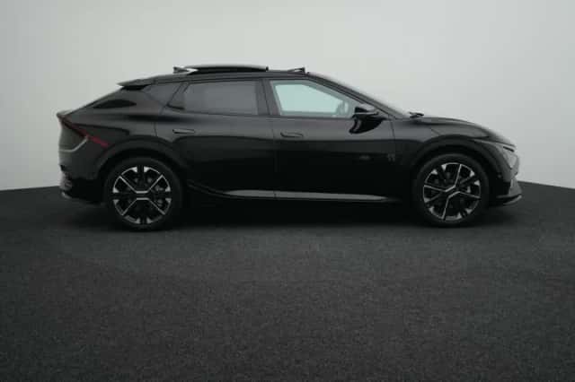 Kia EV6 (2024) thumbnail 8
