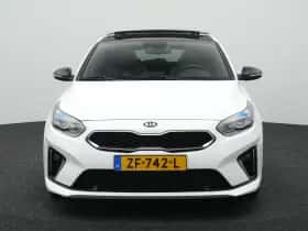 Kia Proceed thumbnail 5