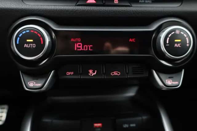 Kia Stonic (2025) thumbnail 23