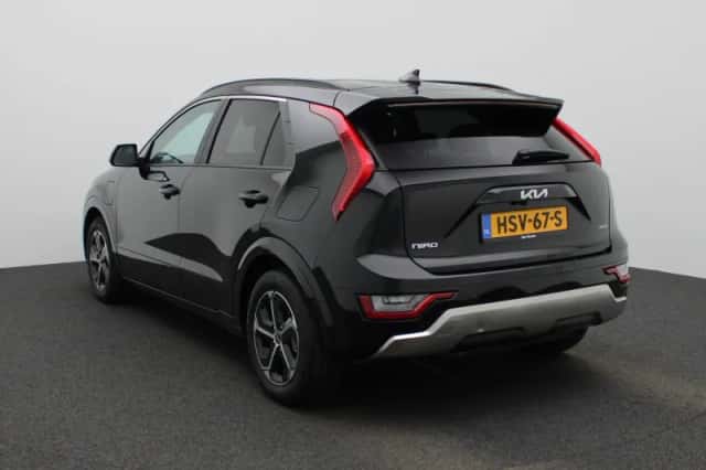 Kia Niro (2025) thumbnail 4