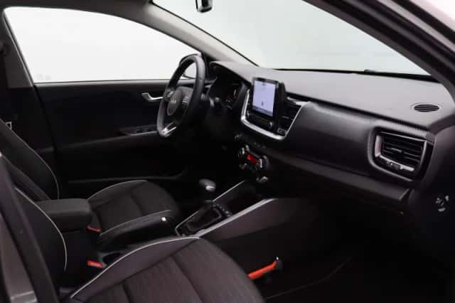 Kia Stonic (2024) thumbnail 30