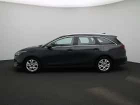 Kia Ceed Sportswagon (2024) thumbnail 4