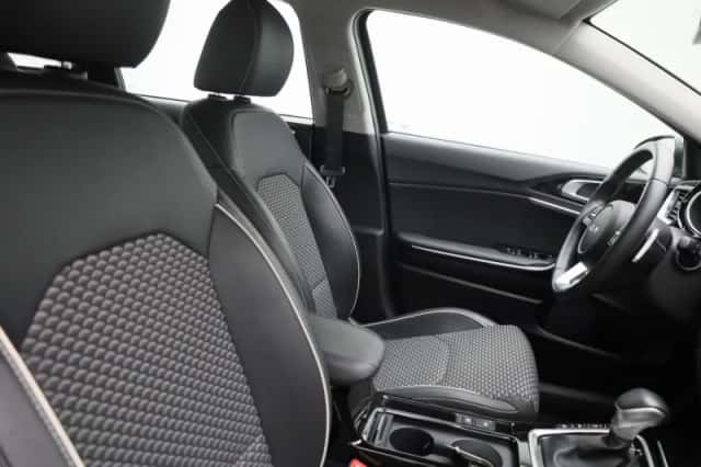 Kia Ceed Sportswagon (2024) thumbnail 33