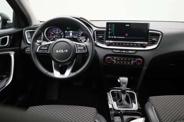 Kia Ceed Sportswagon (2024) thumbnail 7