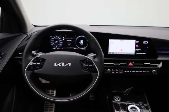 Kia Niro EV (2025) thumbnail 9