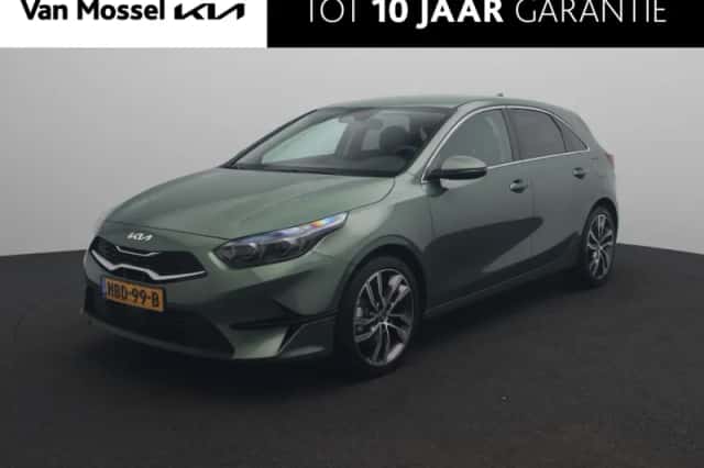 Kia Ceed (2025) thumbnail 1