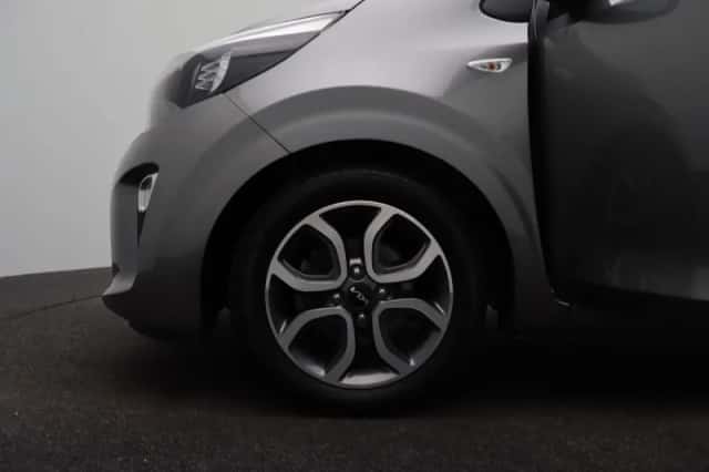 Kia Picanto (2024) thumbnail 15