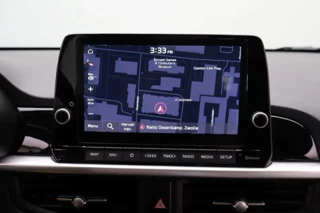 Kia Picanto (2024) thumbnail 16