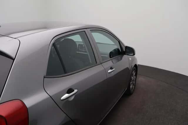 Kia Picanto (2024) thumbnail 35