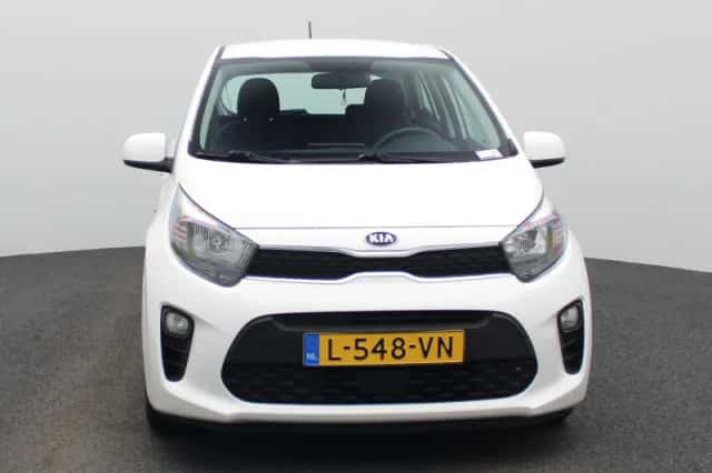 Kia Picanto (2021) thumbnail 5