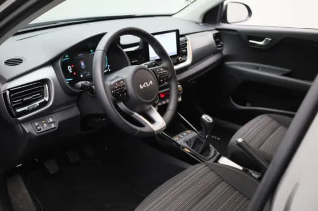 Kia Stonic (2025) thumbnail 27