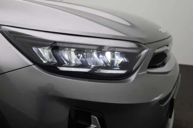 Kia Stonic (2025) thumbnail 32