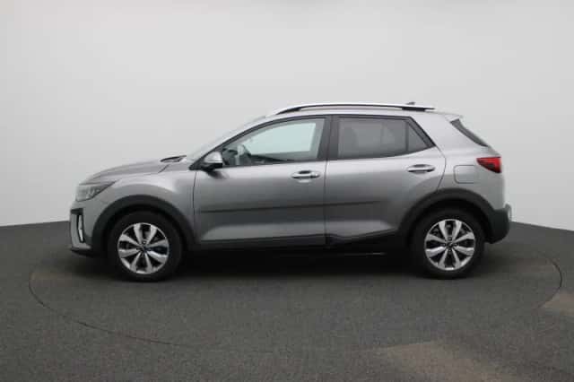 Kia Stonic (2025) thumbnail 6