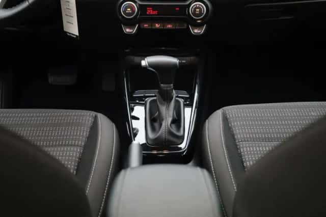 Kia Stonic (2024) thumbnail 11