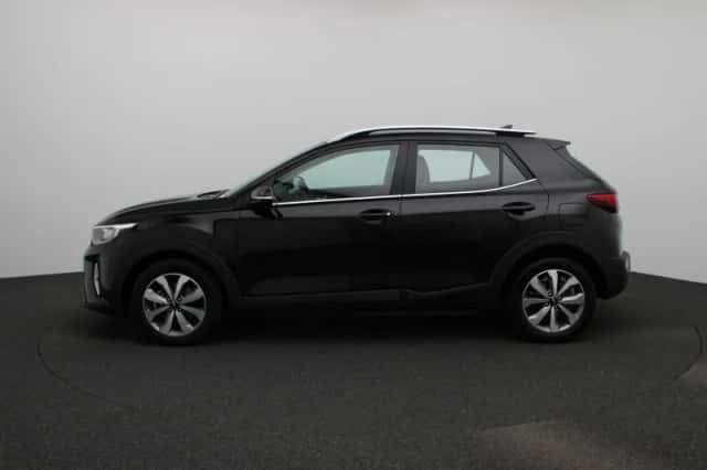 Kia Stonic (2024) thumbnail 6
