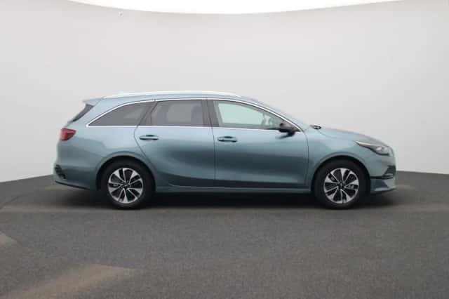 Kia Ceed Sportswagon (2025) thumbnail 8