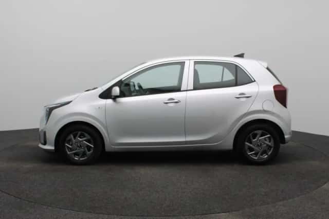 Kia Picanto (2025) thumbnail 4