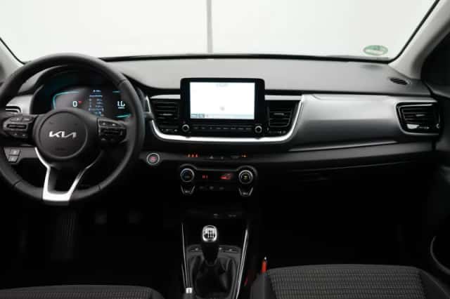 Kia Stonic (2025) thumbnail 9