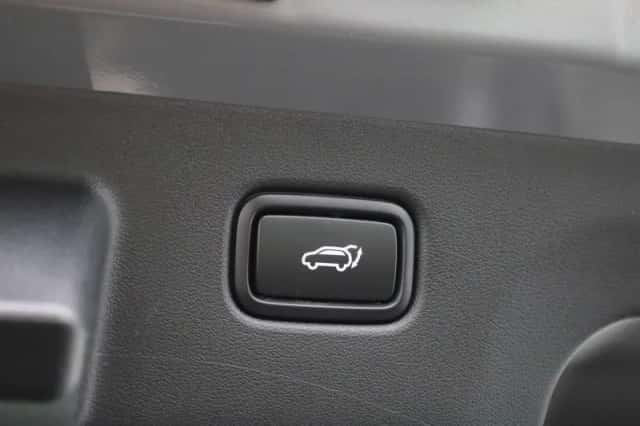 Kia EV6 (2023) thumbnail 17