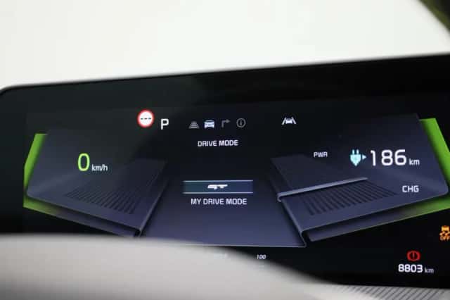 Kia EV6 (2023) thumbnail 28