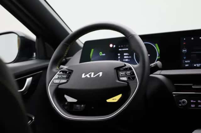 Kia EV6 (2023) thumbnail 48