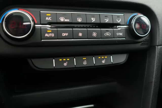Kia Ceed Sportswagon (2019) thumbnail 31