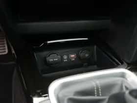 Kia Ceed Sportswagon (2019) thumbnail 32