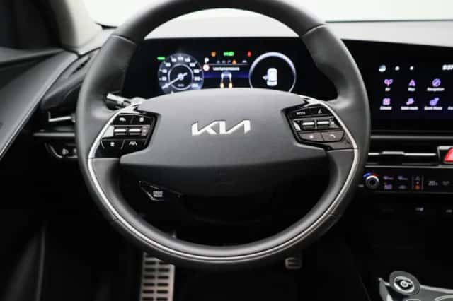 Kia Niro EV (2025) thumbnail 9