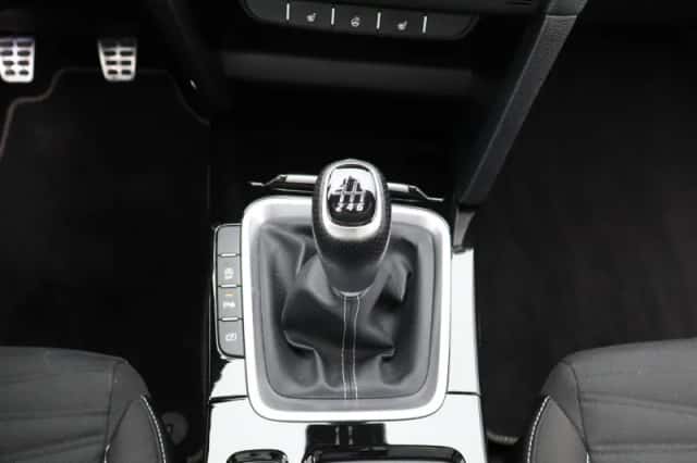 Kia XCeed (2023) thumbnail 12