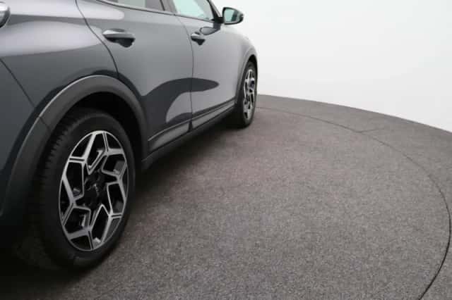 Kia XCeed (2023) thumbnail 41