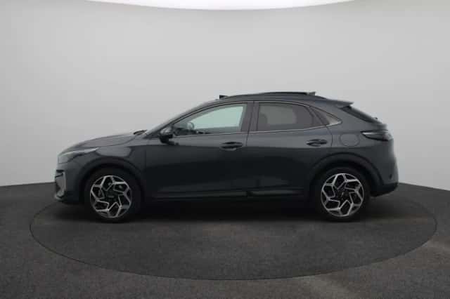 Kia XCeed (2023) thumbnail 6