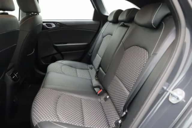 Kia Ceed Sportswagon (2024) thumbnail 11