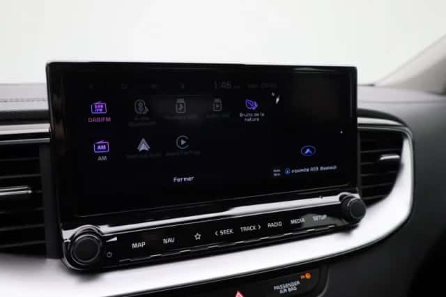 Kia Ceed Sportswagon (2024) thumbnail 19