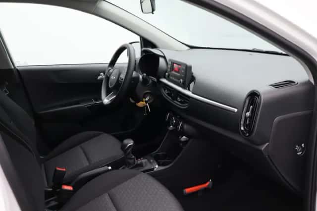 Kia Picanto (2024) thumbnail 29