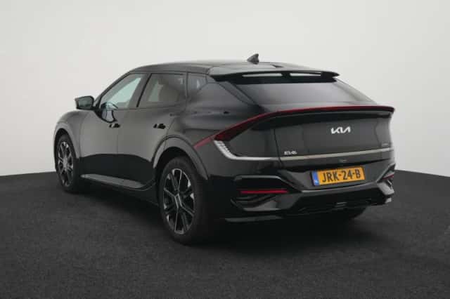 Kia EV6 (2025) thumbnail 4