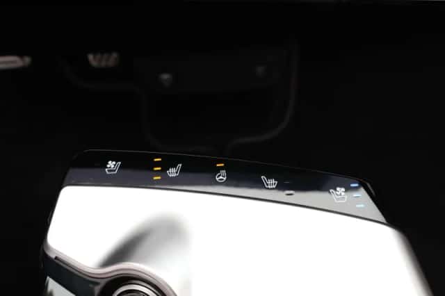 Kia EV6 (2023) thumbnail 23