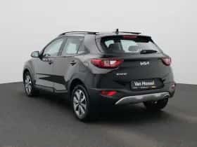 Kia Stonic (2024) thumbnail 4