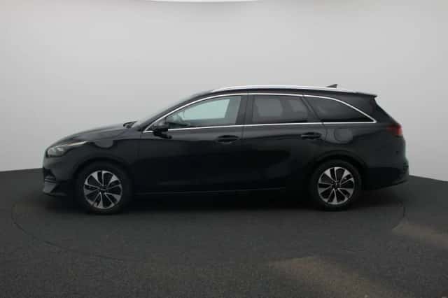 Kia Ceed Sportswagon (2025) thumbnail 4