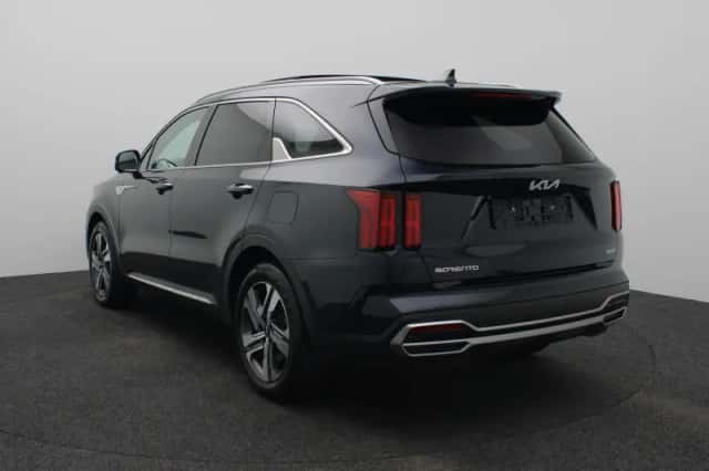 Kia Sorento (2024) thumbnail 2