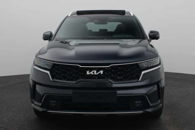 Kia Sorento (2024) thumbnail 3