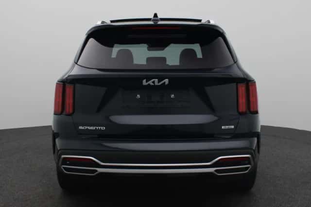 Kia Sorento (2024) thumbnail 5