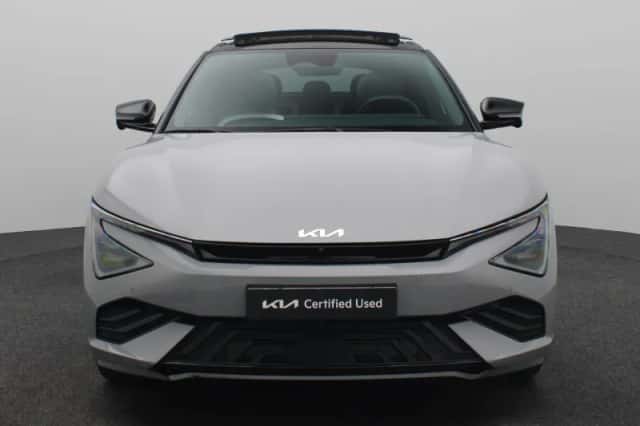 Kia EV6 (2025) thumbnail 3